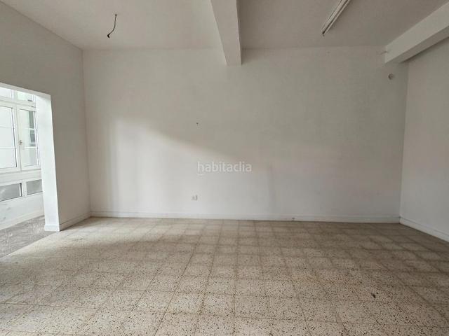 Casa adosada en venta en Cee. Venta casa para turismo o residencial en Cee, A Coruña. Casas adosadas.