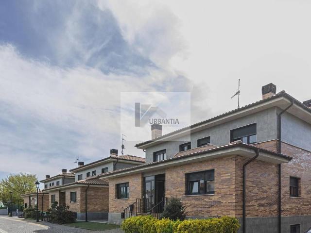 Casa adosada en Venta en Cendea de Olza / Oltza Zendea