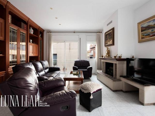 Casa adosada en Venta en Centre Estació