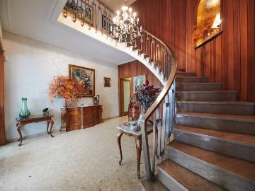 Casa adosada en Venta en Centre Vila
