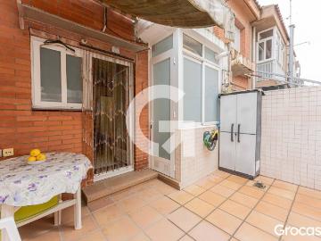 Casa adosada en Venta en Centre
