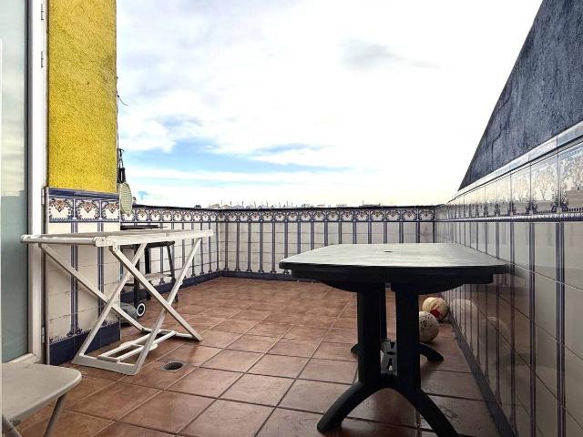 Casa adosada en Venta en Centre