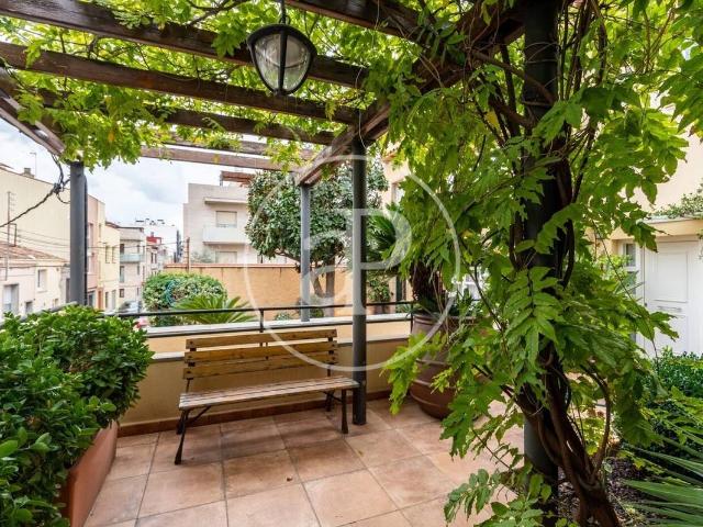Casa adosada en Venta en Centre