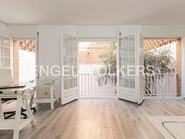Casa adosada en Venta en Centre