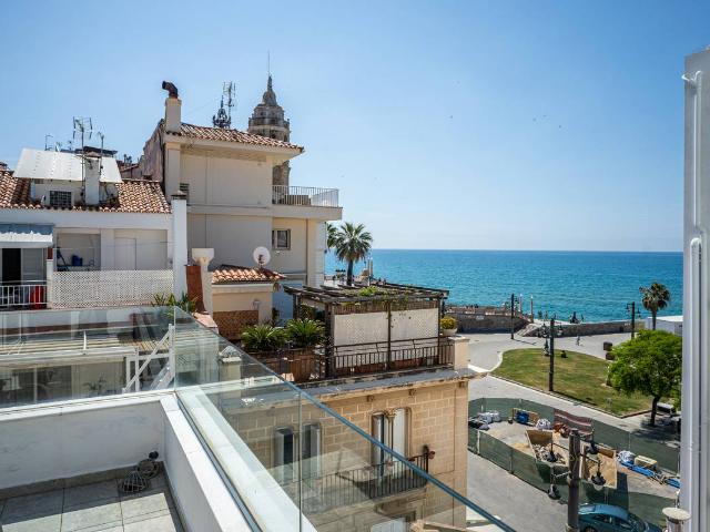 Casa adosada en Venta en Centre