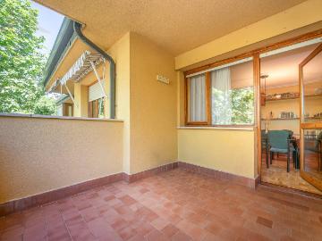 Casa adosada en Venta en Centro Manguilla