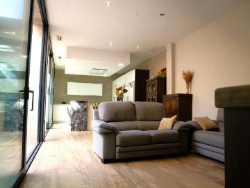 Casa adosada en Venta en Centro Barriada Mallorca