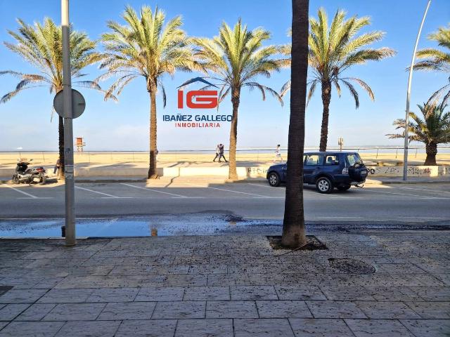 Casa adosada en Venta en Centro Calzada Cabo Noval