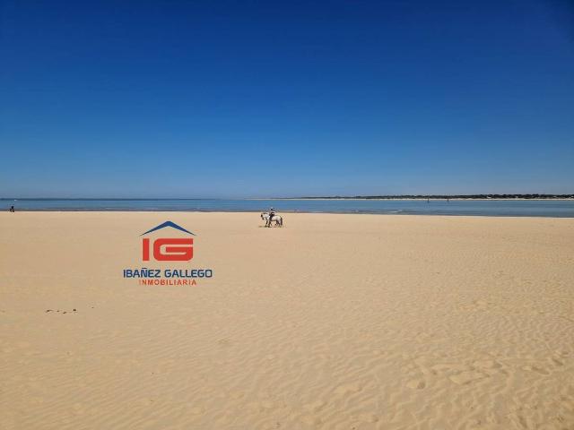 Casa adosada en Venta en Centro Calzada Cabo Noval