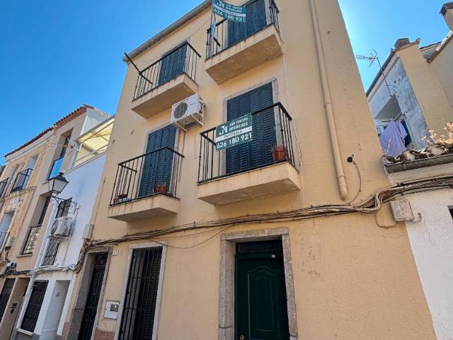 Casa adosada en Venta en Centro Ciudad