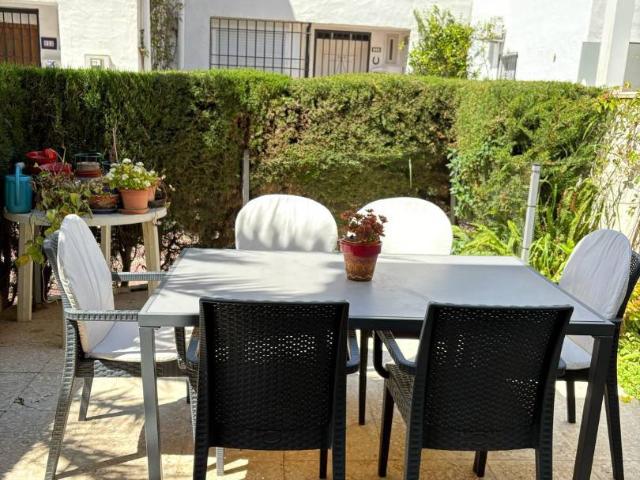 Casa adosada en Venta en Centro Internacional