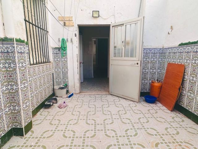 Casa adosada en Venta en Centro