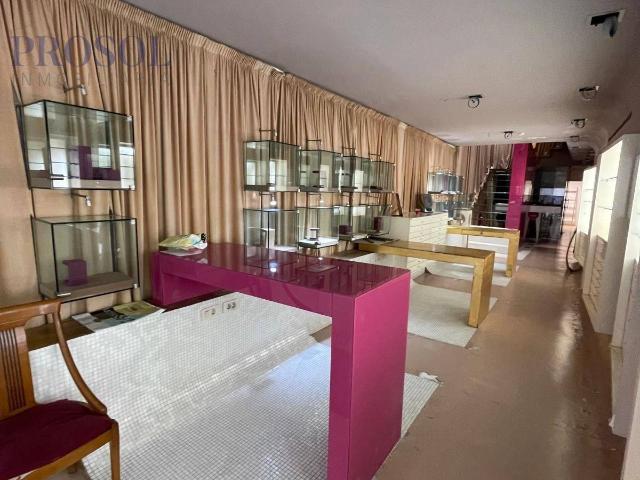 Casa adosada en Venta en Centro