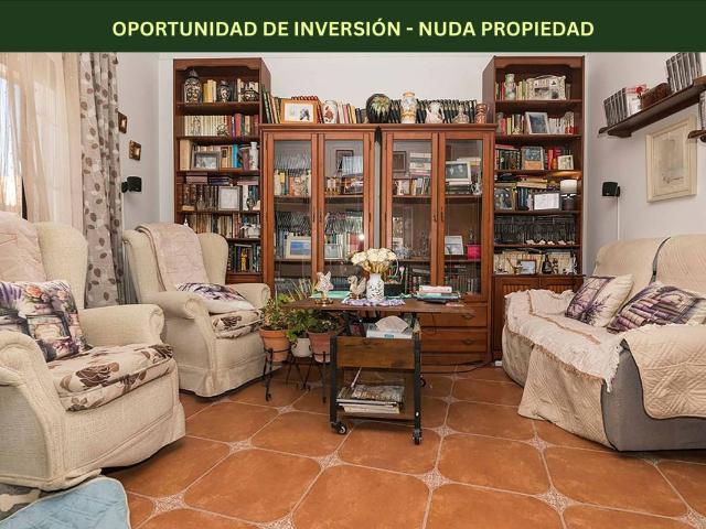 Casa adosada en Venta en Centro