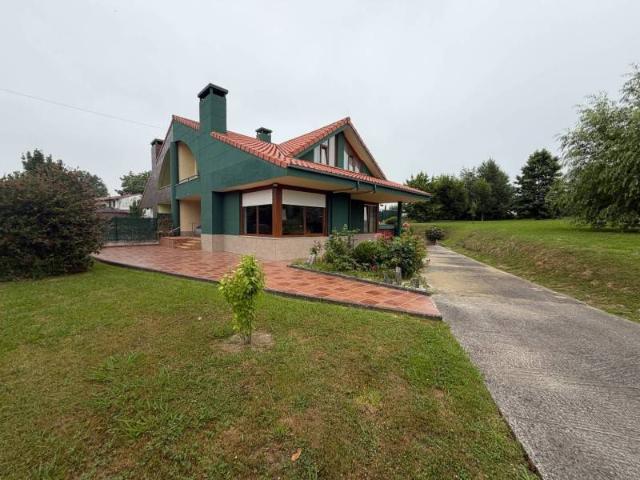 Casa adosada en Venta en Sierrapando