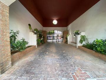 Casa adosada en Venta en Centro