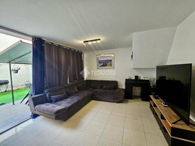 Casa adosada en Venta en Centro