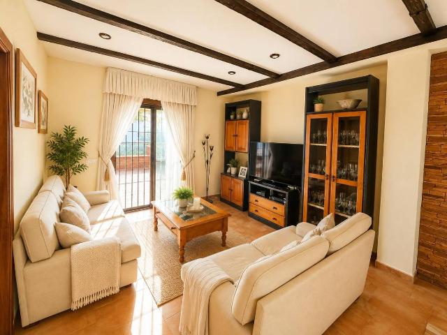 Casa adosada en Venta en Centro