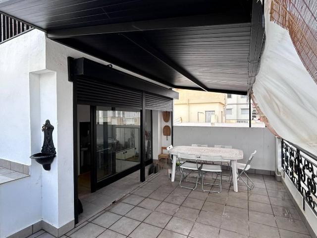 Casa adosada en Venta en Centro