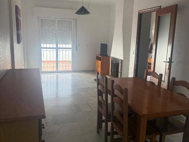 Casa adosada en Venta en Centro