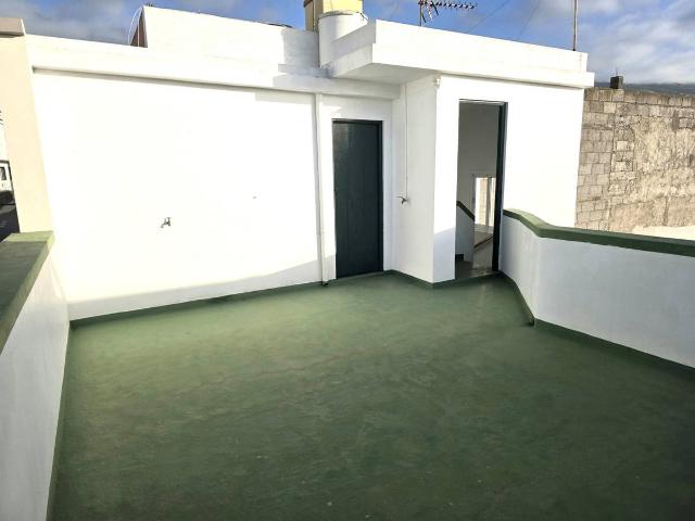 Casa adosada en Venta en Centro