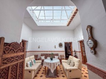 Casa adosada en Venta en Centro