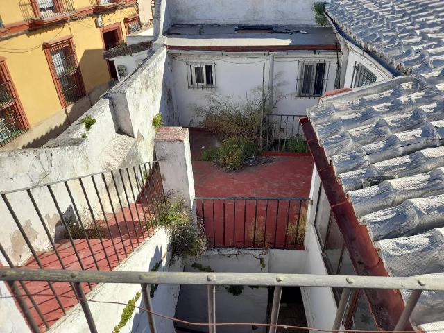 Casa adosada en Venta en Centro
