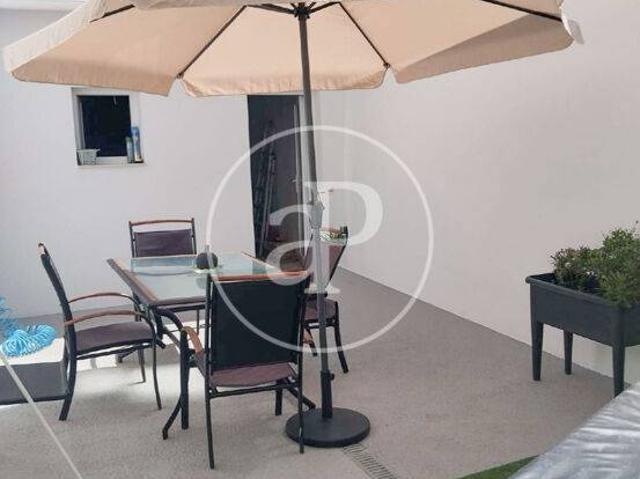 Casa adosada en Venta en Centro
