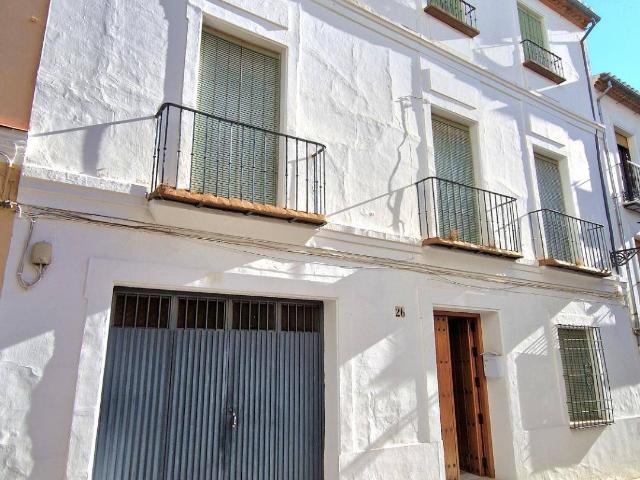 Casa adosada en Venta en Centro