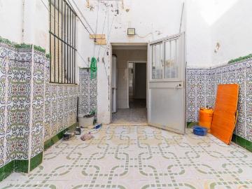 Casa adosada en Venta en Centro