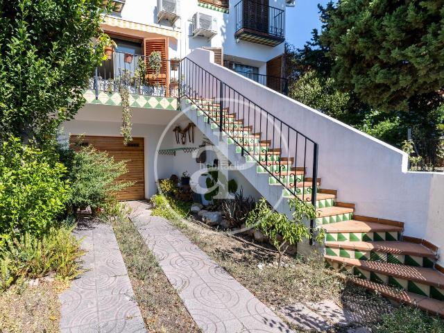 Casa adosada en venta en Cerdanyola del Vallès, Martinica Ateneu. Casa en venta en Martinica, Cerdanyola del Vallès. Casas adosadas Cerdanyola del.