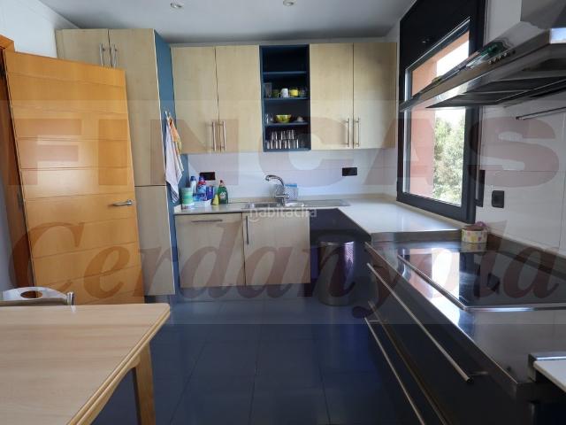 Casa adosada en venta en Cerdanyola del Vallès, Sant Ramón. Casa molt centrica. Casas adosadas Cerdanyola del.