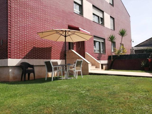 Casa adosada en Venta en Cerezo Aspla Torres