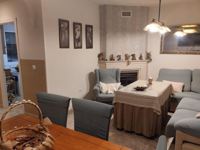 CASA ADOSADA EN VENTA EN CERRO MURIANO