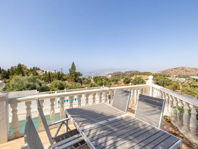 Casa adosada en Venta en Cerrado de Calderón Hacienda Paredes
