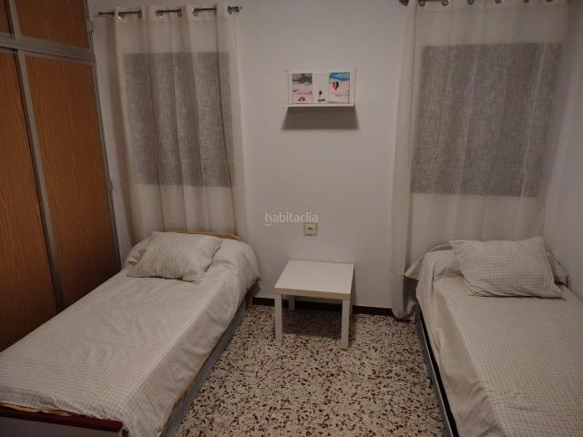 Casa adosada en venta en Chucena. Céntrica casa en Chucena, Huelva. Casas adosadas.