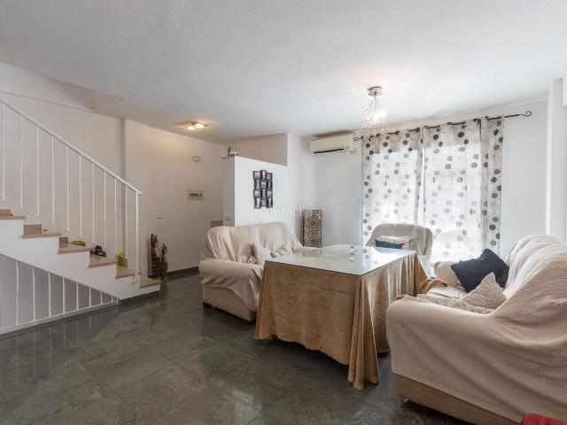 Casa adosada en venta en Churriana de la Vega, Parque de San Roque. SE VENDE BONITA CASA ADOSADA EN CHURRIANA DE LA VEGA_GRANADA. Casas adosadas Churriana de la.
