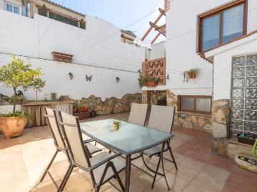 Casa adosada en Venta en Chauchina