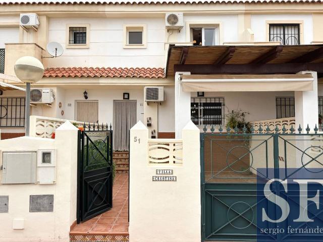 Casa adosada en Venta en Chilches