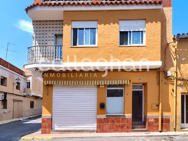 Casa adosada en Venta en Chilches / Xilxes