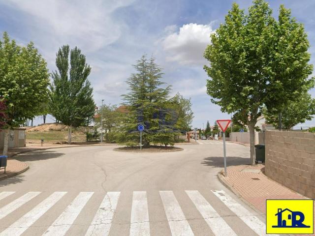 Casa adosada en Venta en Chillarón de Cuenca