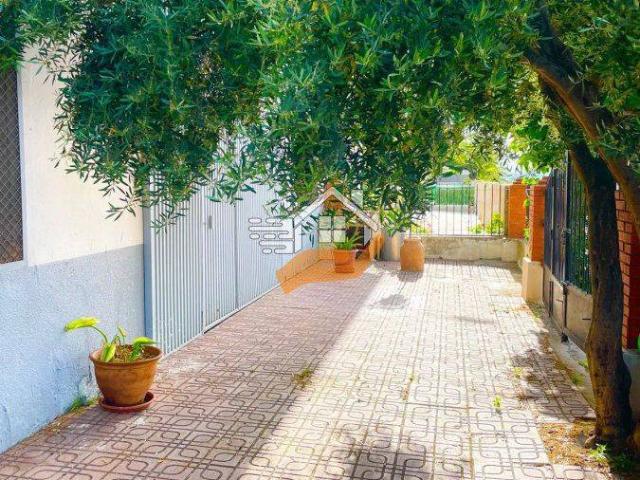 Casa adosada en Venta en Chirivel