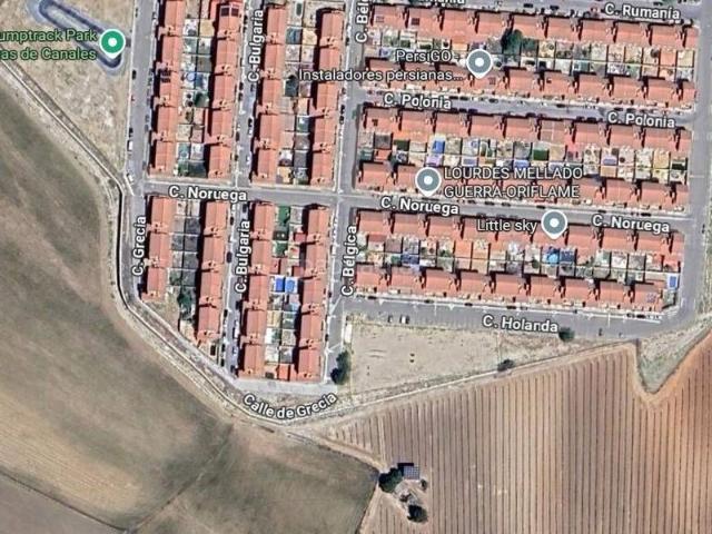 Casa adosada en venta en Chozas de Canales. Venta casa adosada en Chozas de Canales Toledo. Casas adosadas Chozas de.