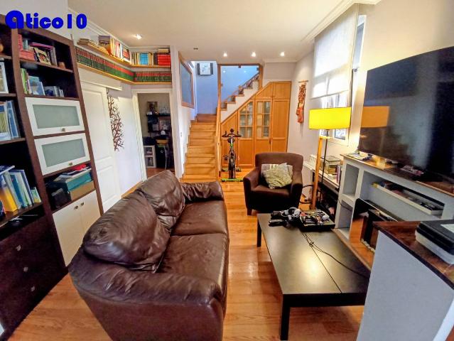 Casa adosada en Venta en Ciudad Naranco Prados de La Fuente