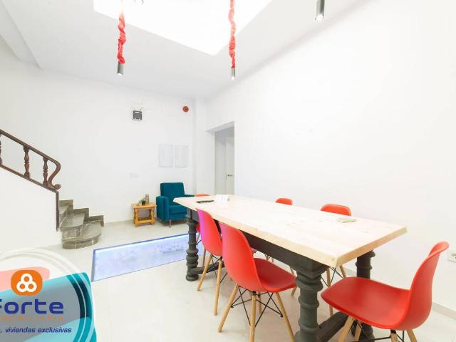 Casa adosada en Venta en Ciudad Jardín Zoco
