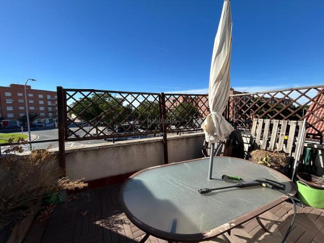 Casa adosada en venta en Ciudad Real, El Torreón Los Ángeles El Pilar. Chalet adosado en venta en Avenida de Europa. Casas adosadas Ciudad.