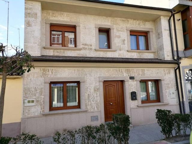 Casa adosada en Venta en Ciudad Rodrigo