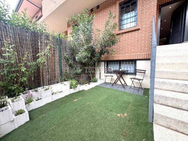 Casa adosada en Venta en Ciudad 10