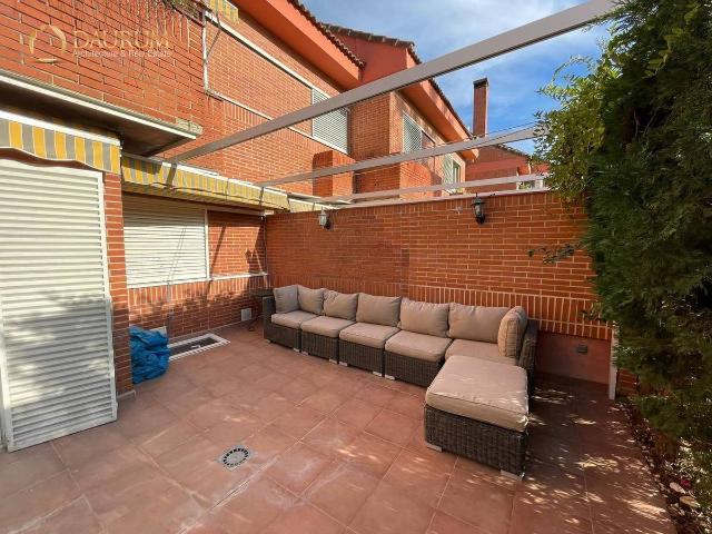 Casa adosada en Venta en Ciudalcampo