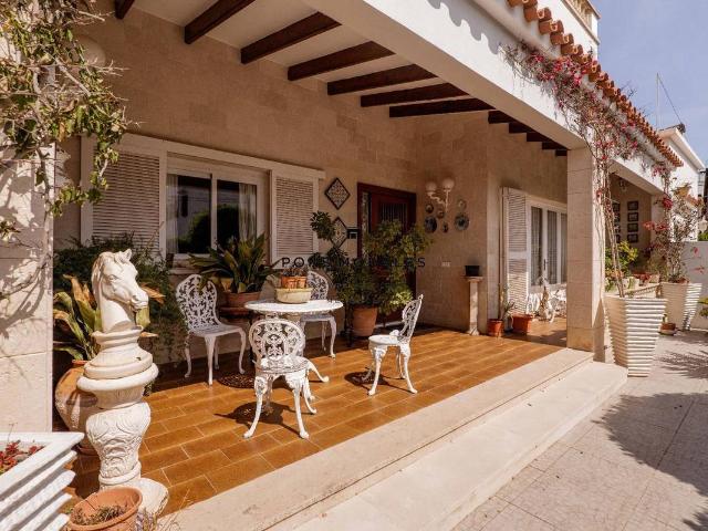 Casa adosada en Venta en Ciutadella